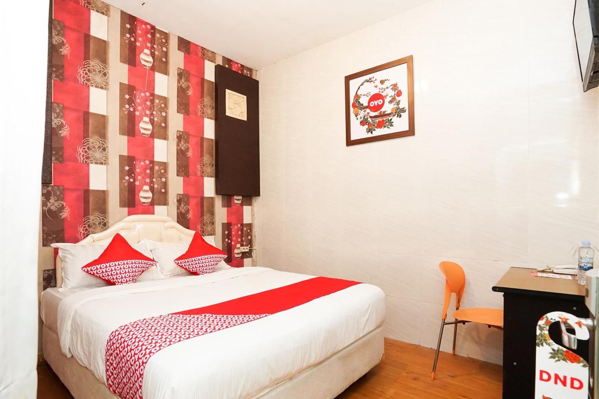 Oyo 425 Mojokerto Guesthouse Экстерьер фото